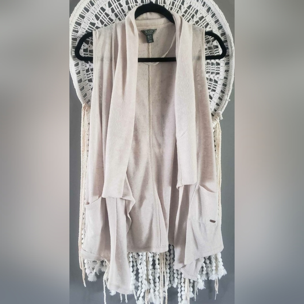 Roots Woman's Sleeveless Sweater Size XS